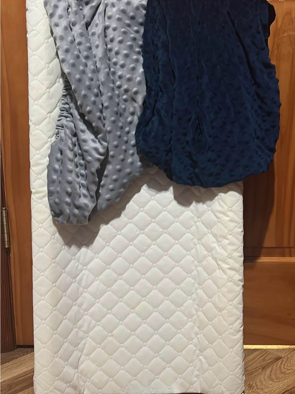 Plush Dot-Textured Throw Blanket - Gray & Navy